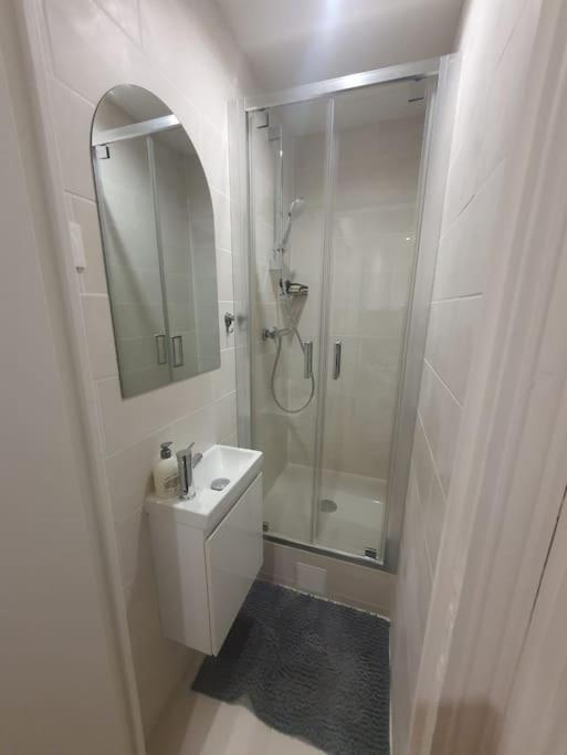 Appartement T2 Aux Portes De Paris Аньєр-сюр-Сен Екстер'єр фото